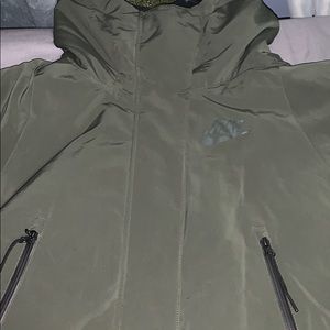 Nike teck pack jacket